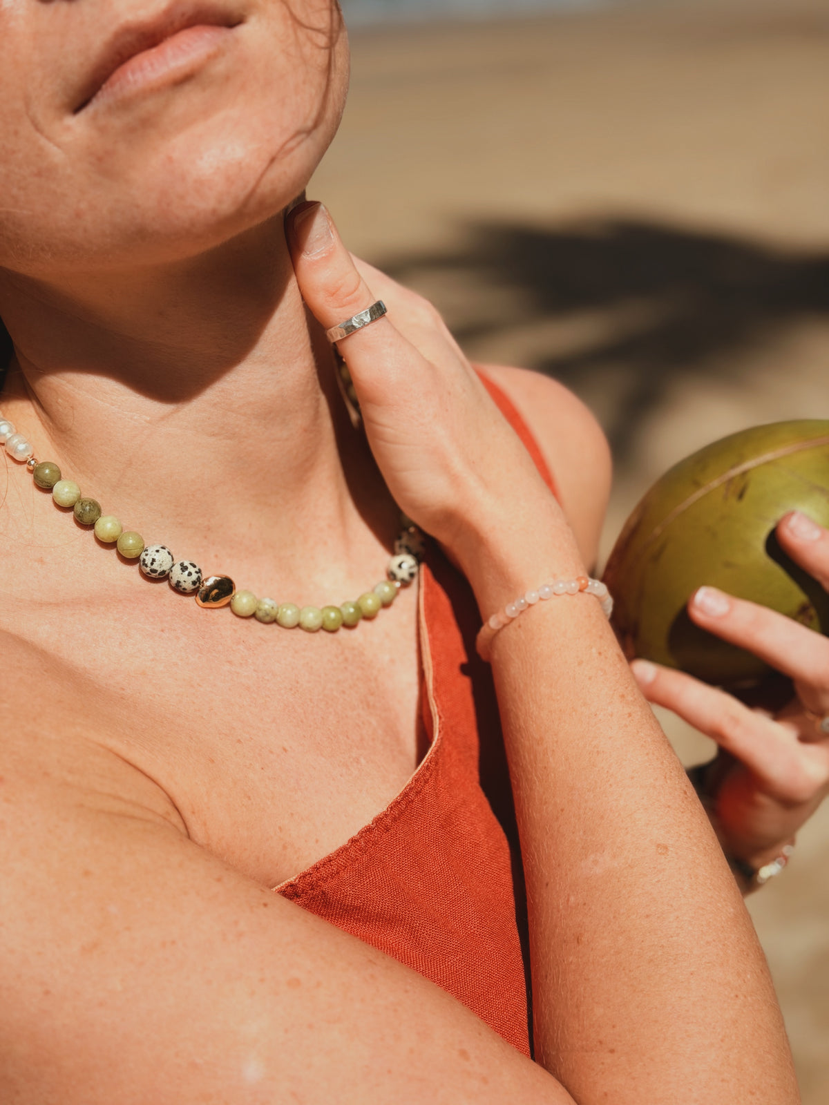 Terra Bloom – Earthy Pearl Bead Necklace