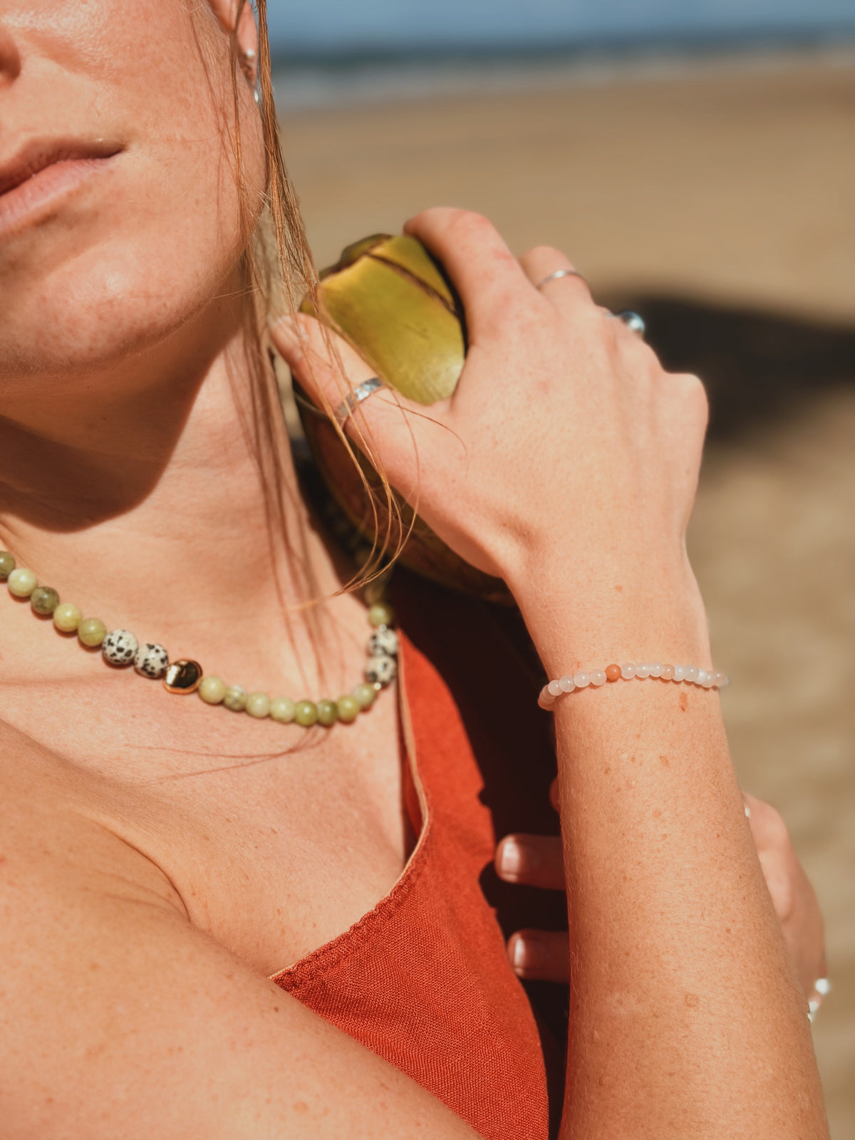 Terra Bloom – Earthy Pearl Bead Necklace