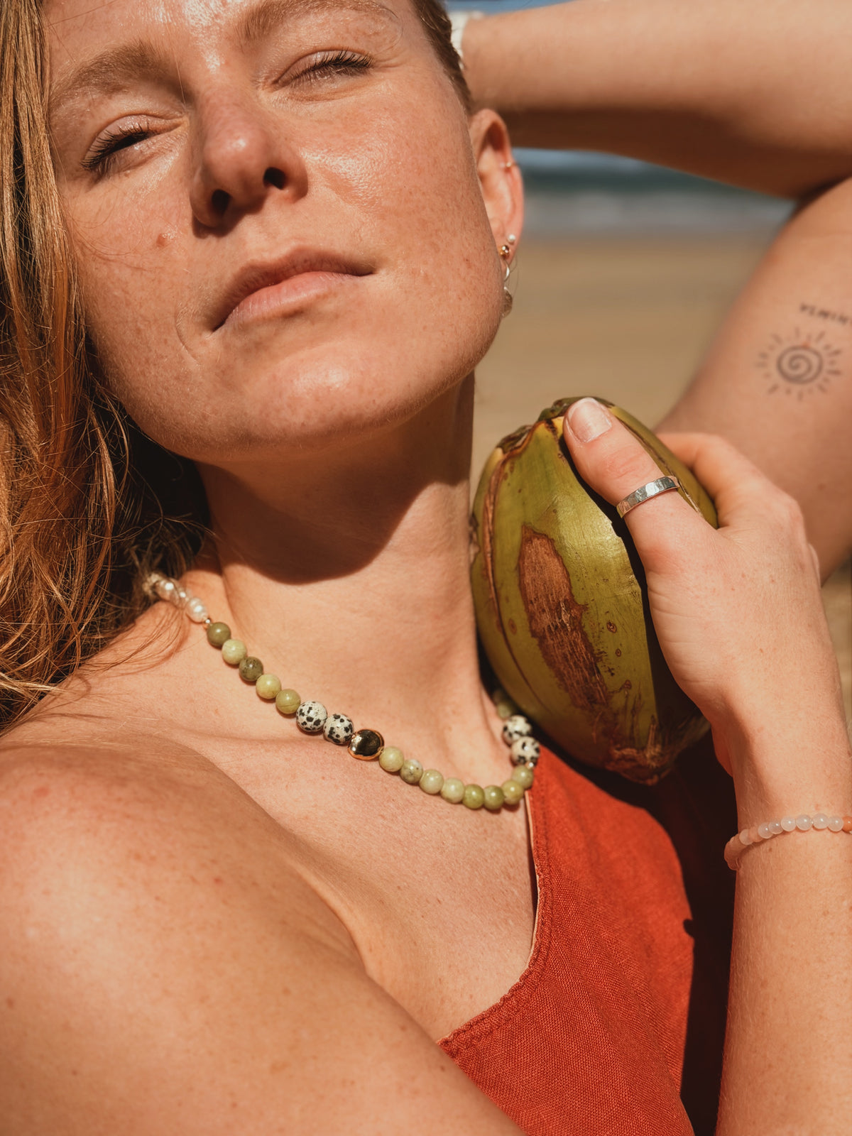 Terra Bloom – Earthy Pearl Bead Necklace