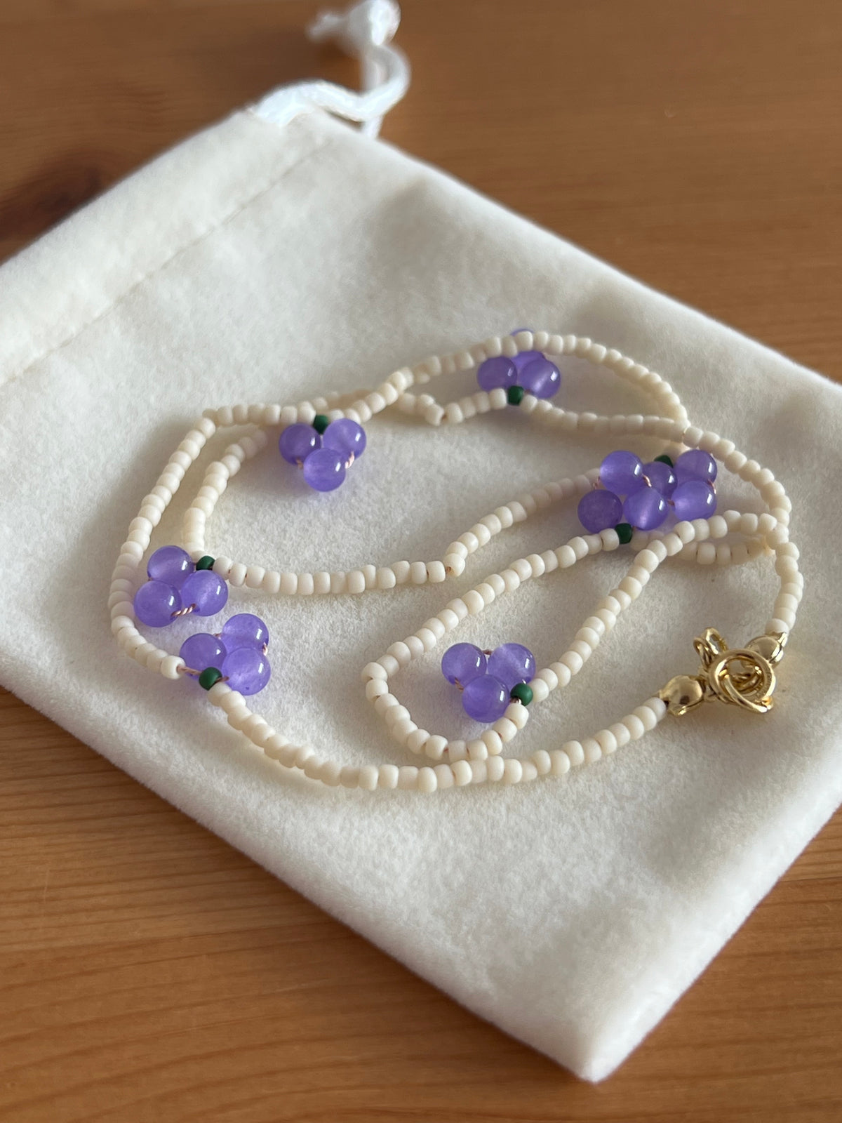 Vineyard – Handmade Toho and Chalcedony Necklace